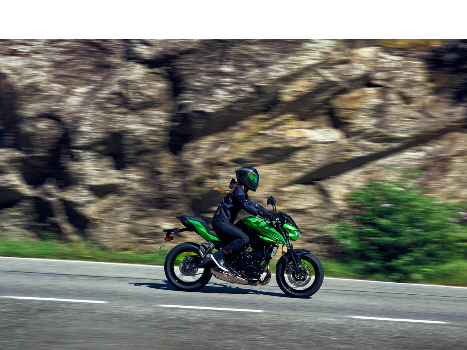 Мотоцикл KAWASAKI Z 650S (Metallic Matte Graphenesteel Gray / Metallic Flat Spark Black) 2026